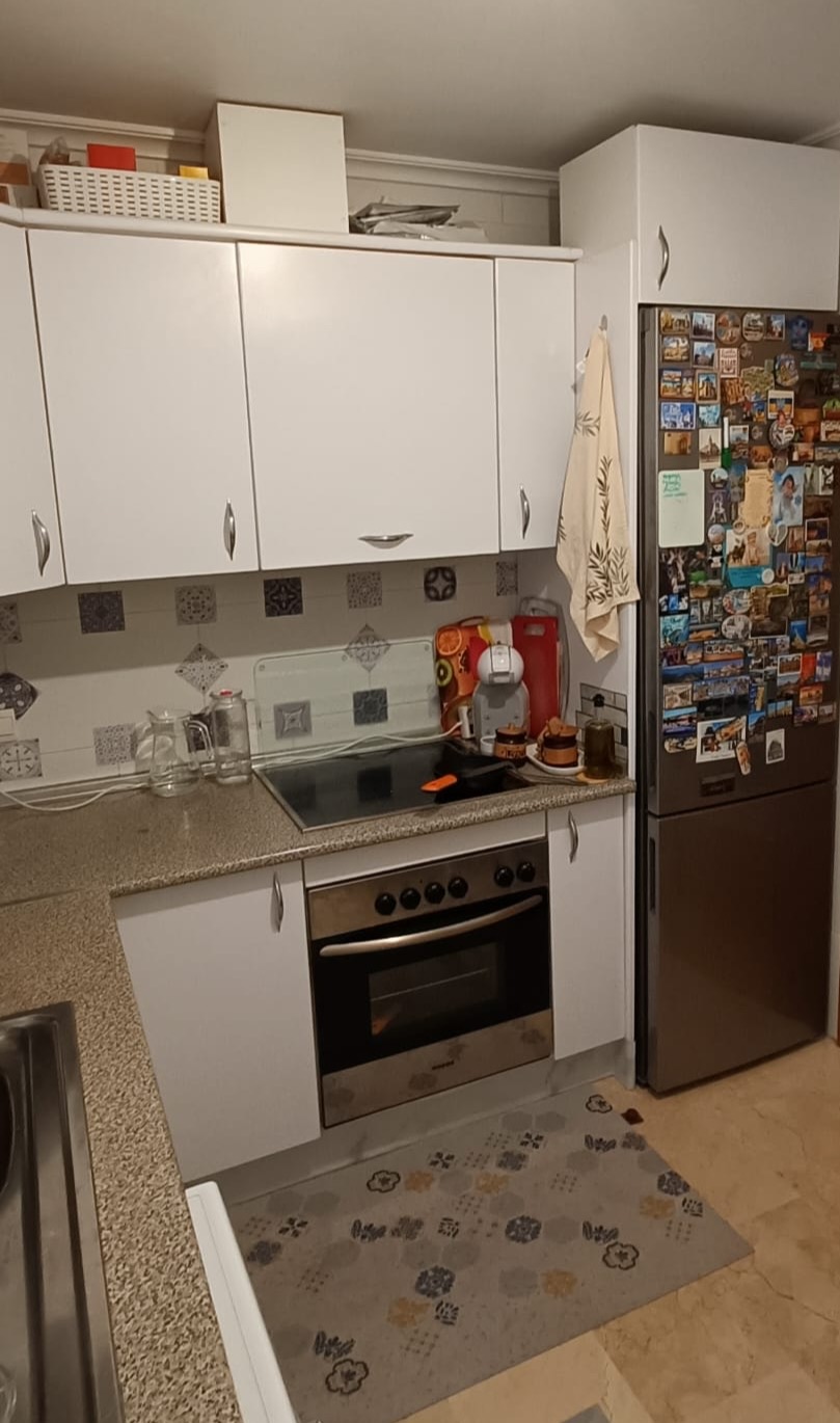 Kitchen before renovation